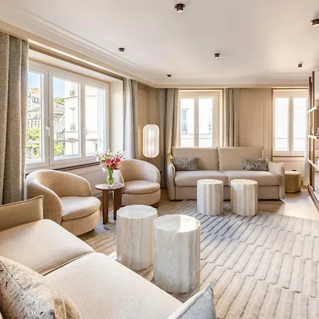 Merveil Luxury - Eiffel Tower Terrasse * Paris