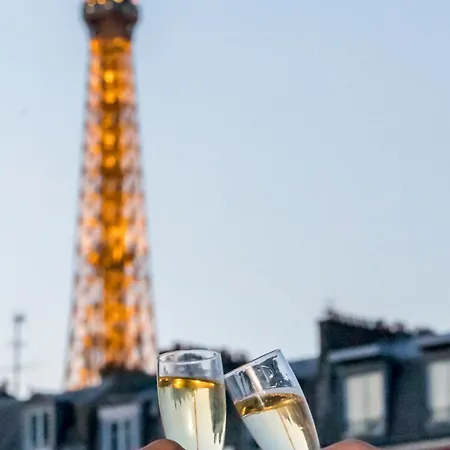 Merveil Luxury - Eiffel Tower Terrasse *